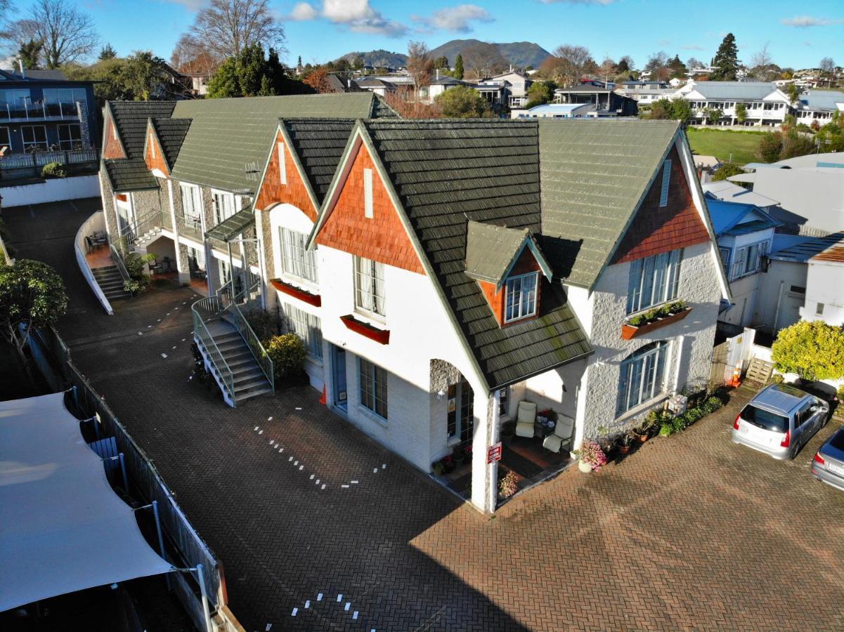 Colonial Lodge Motel Lago Lago Taupo Esterno foto