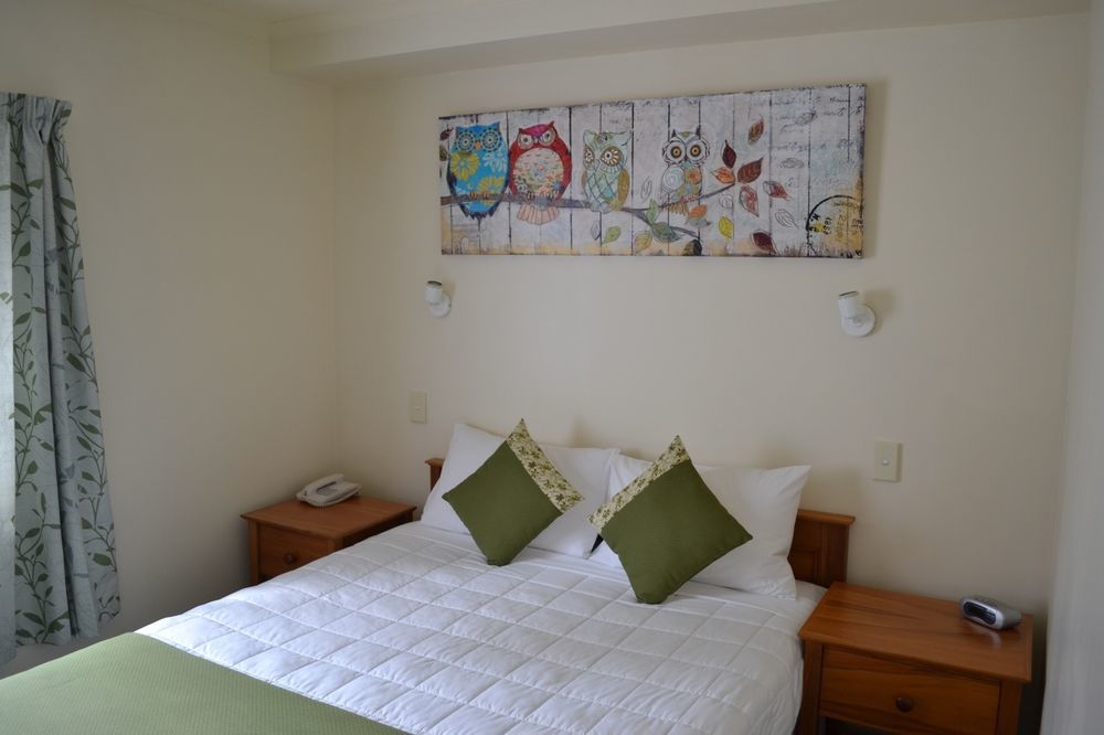Colonial Lodge Motel Lago Lago Taupo Esterno foto