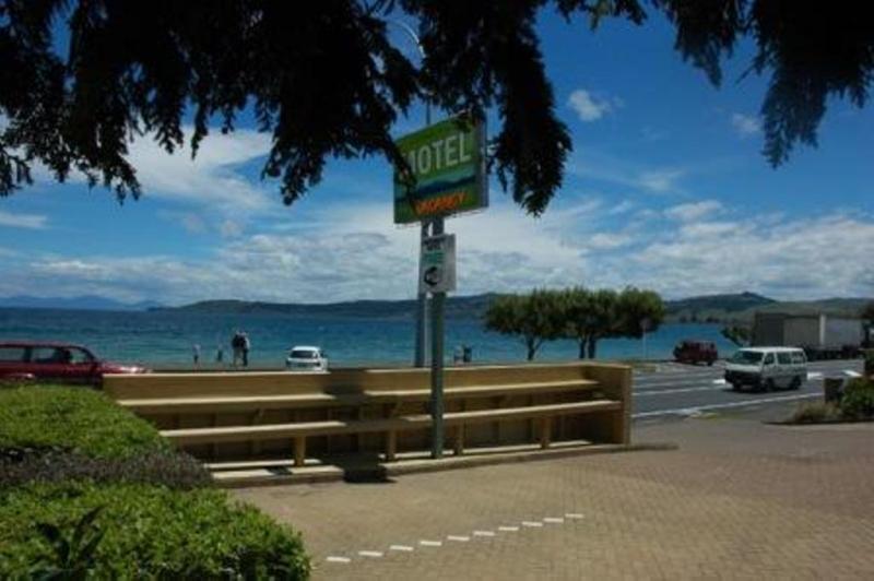 Colonial Lodge Motel Lago Lago Taupo Esterno foto