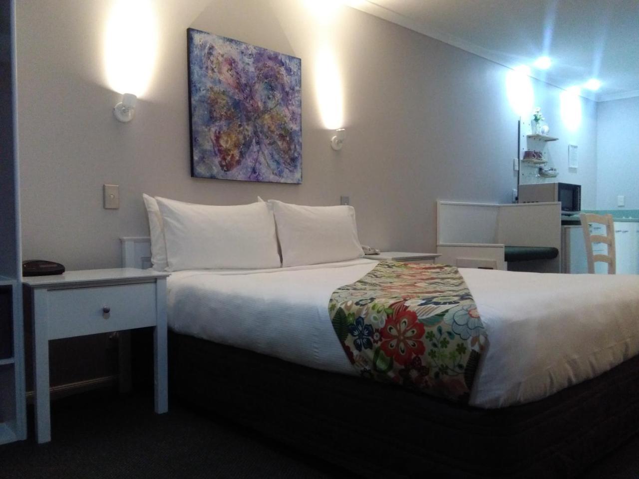 Colonial Lodge Motel Lago Lago Taupo Esterno foto